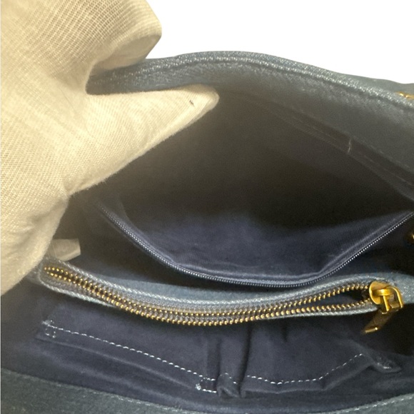 Steve Madden Blue Quilted Shoulder Bag - Picture 9 of 10